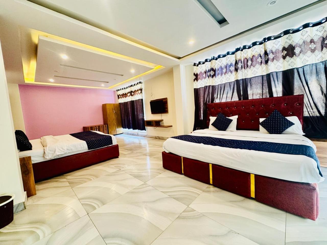 Royal Majestic View Point Lodge Manāli Екстериор снимка