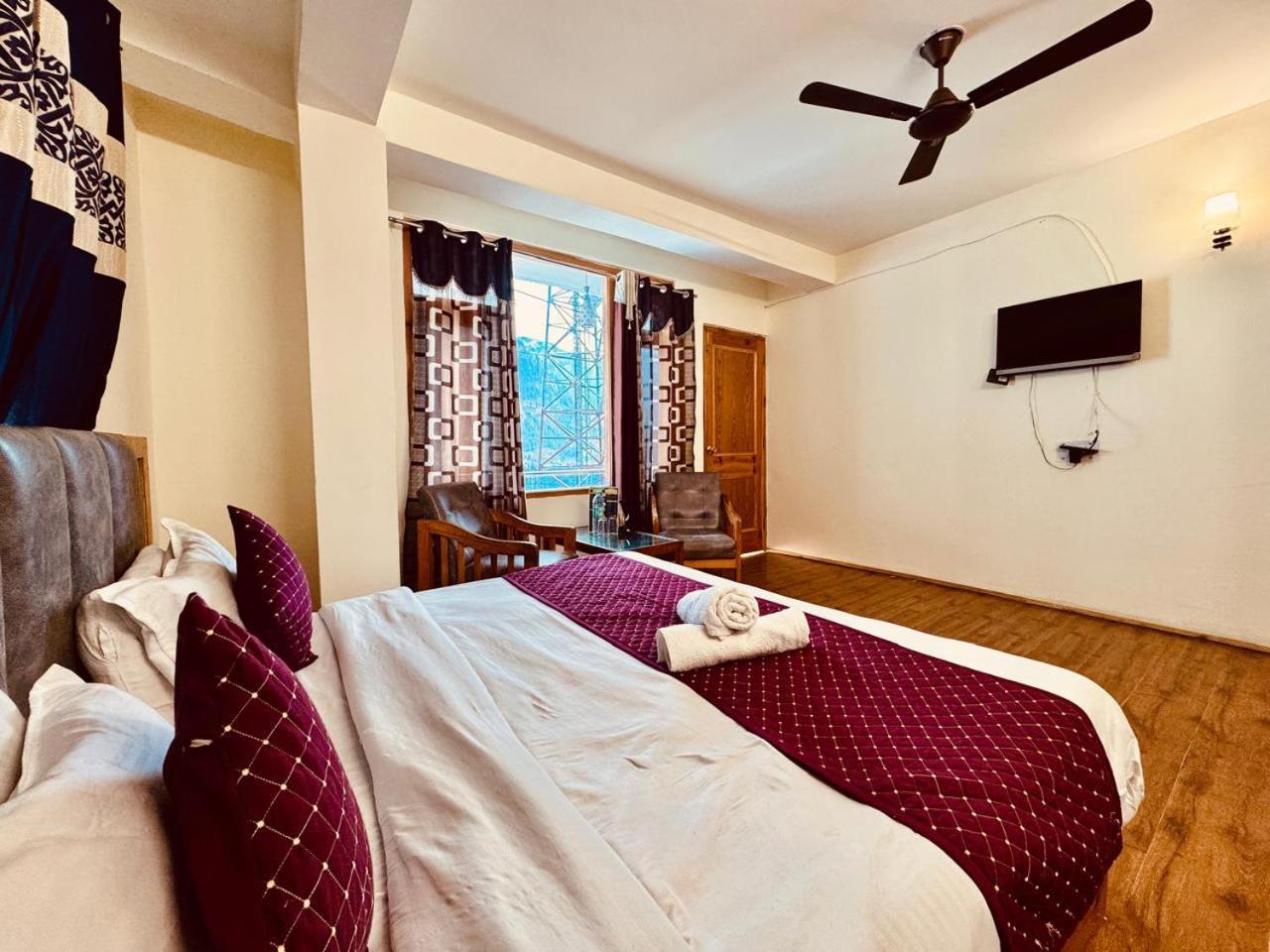 Royal Majestic View Point Lodge Manāli Екстериор снимка