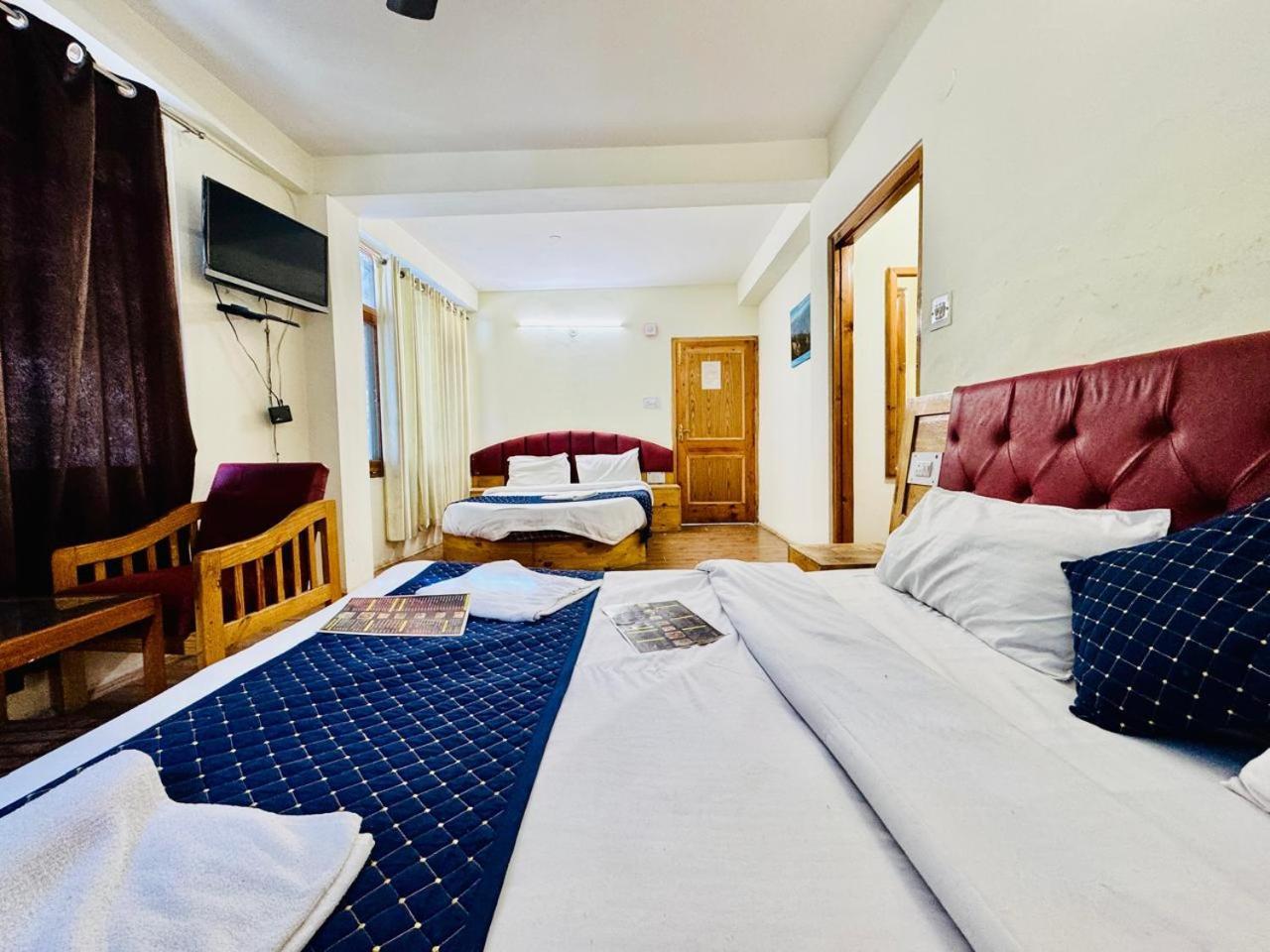 Royal Majestic View Point Lodge Manāli Екстериор снимка